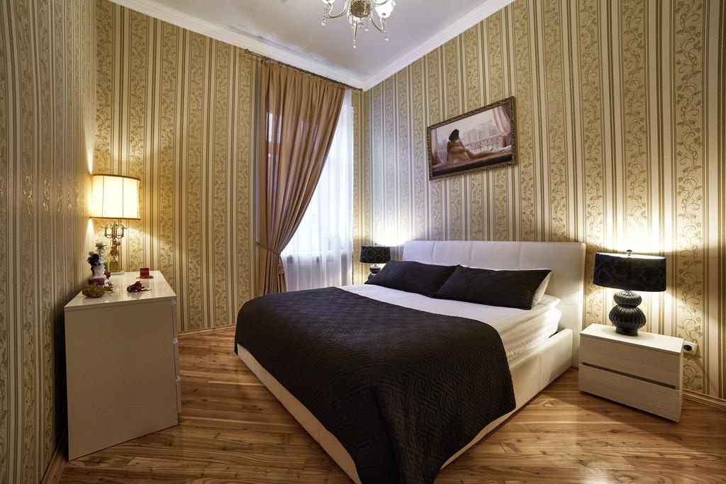 Lviv Apartment Buitenkant foto